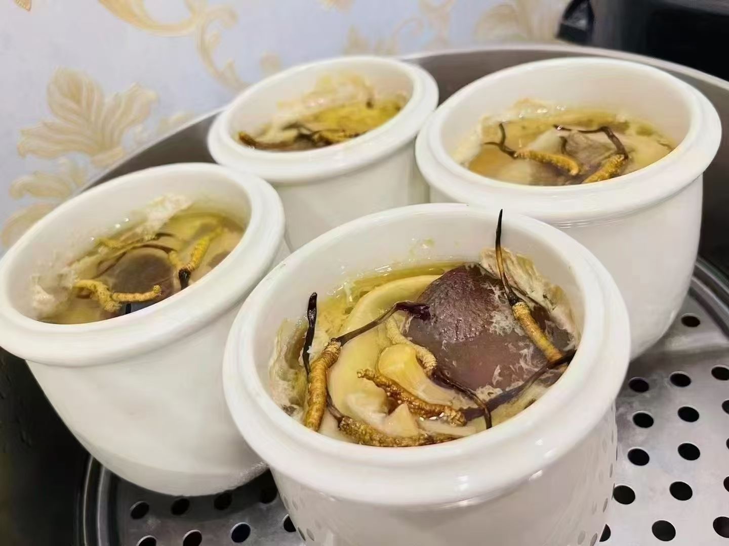 冬蟲夏草燉什么最好？5種黃金搭配讓滋補(bǔ)效果翻倍